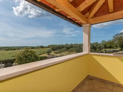 Villa für 8 Personen (240 m²) in Tinjan 3/10