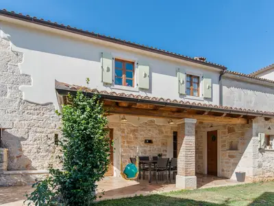 Villa für 5 Personen (80 m²) in Tinjan 1/10