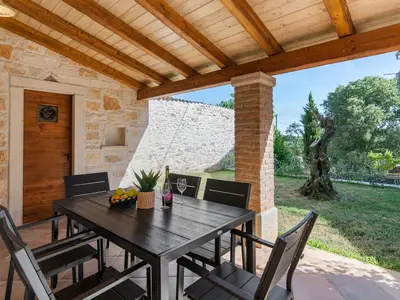 Villa für 5 Personen (80 m²) in Tinjan 2/10