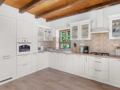 Villa für 8 Personen (260 m²) in Tinjan 3/10