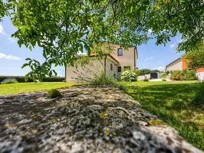 Villa für 6 Personen (170 m²) in Tinjan 7/10