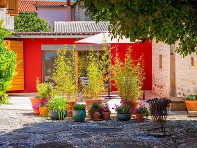 Villa für 9 Personen (221 m²) in Tinjan 8/10