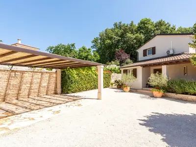 Villa für 8 Personen (170 m²) in Tinjan 8/10