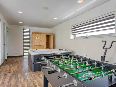 Villa für 8 Personen (360 m²) in Tinjan 1/4