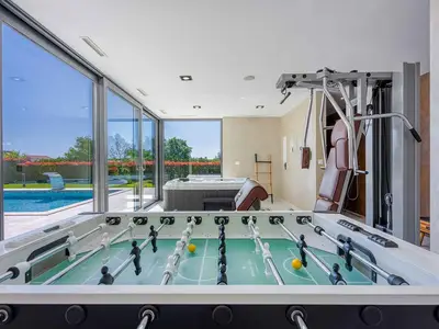 Villa für 8 Personen (360 m²) in Tinjan 8/10