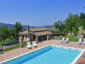 Villa für 8 Personen (150 m&sup2;) in Torgiano