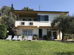 Villa für 4 Personen (200 m&sup2;) in Torri Del Benaco
