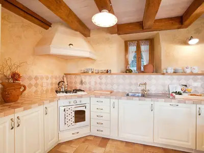 Villa für 6 Personen (137 m²) in Trget 8/10