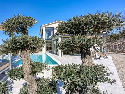 Villa für 4 Personen (150 m²) in Trget 8/10