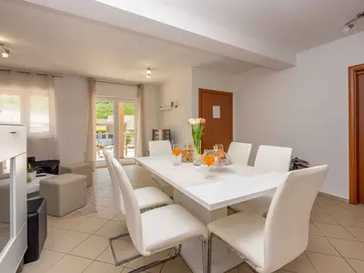 Villa für 6 Personen (96 m²) in Tribalj 6/10