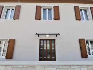 24054491-Villa-8-Triban-300x225-3