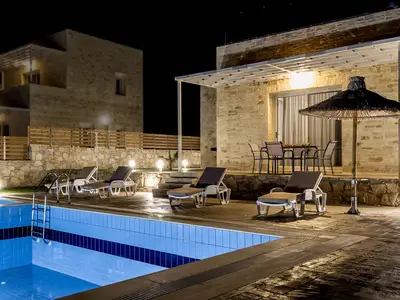 PoolOfHouse