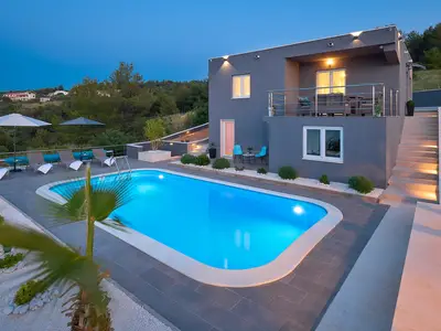 Villa für 6 Personen (400 m²) in Mastrinka 1/10