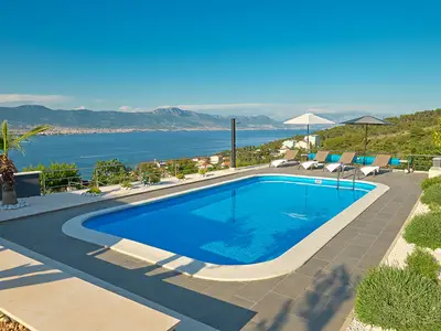Villa für 6 Personen (400 m²) in Mastrinka 2/10
