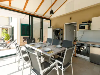 DiningRoom
