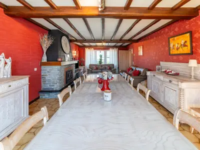 DiningRoom