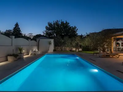 Villa Tugarka, ein liebevoll eingerichtetes Haus mit privatem Pool und großzügigem Außenbereich