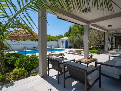 Villa Tugarka ist der perfekte Zufluchtsort für alle, die einen Rückzugsort suchen und dennoch Zugang zu allem haben möchten