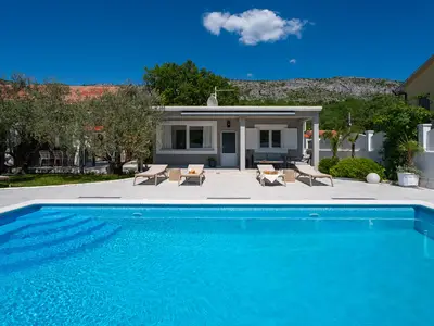 Atemberaubende Villa für das ultimative Urlaubserlebnis