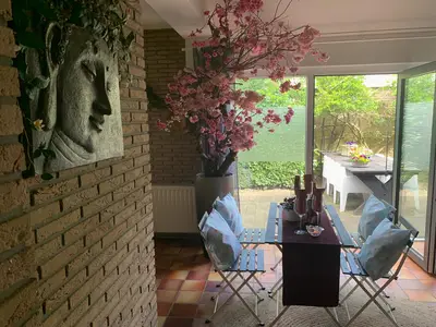 DiningRoom