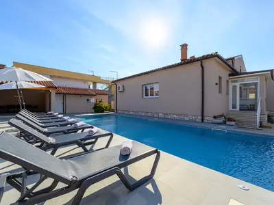 Villa für 8 Personen (110 m²) in Umag 7/10