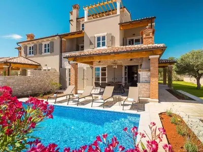 Villa für 7 Personen (179 m²) in Vabriga 1/10
