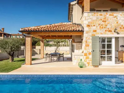 Villa für 7 Personen (179 m²) in Vabriga 7/10