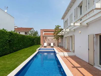 Villa für 6 Personen (195 m²) in Vabriga 7/10