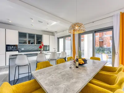 Villa für 8 Personen (270 m²) in Vabriga 6/10