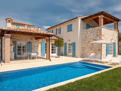 Villa für 8 Personen (181 m²) in Vabriga 2/10