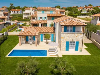 Villa für 8 Personen (181 m²) in Vabriga 8/10
