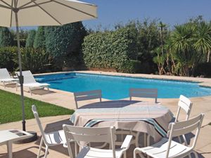 23896663-Villa-7-Valbonne-300x225-5