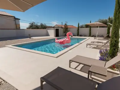 Villa für 11 Personen (170 m²) in Valica 8/10