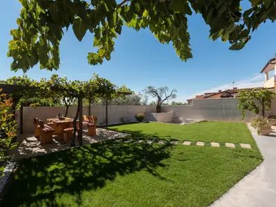 Villa für 11 Personen (170 m²) in Valica 9/10