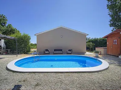 Villa für 6 Personen (100 m²) in Valtura 2/10