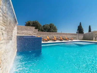 Villa für 18 Personen (460 m²) in Valtura 7/10