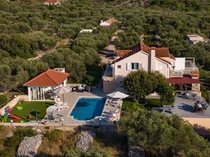 Villa für 10 Personen (180 m²) in Vela Luka