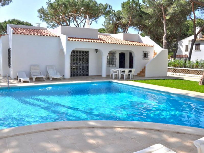 19355705-Villa-8-Vilamoura-800x600-0