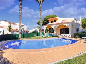 19355706-Villa-6-Vilamoura-300x225-2