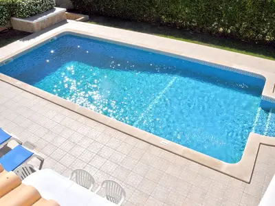 PoolOfHouse