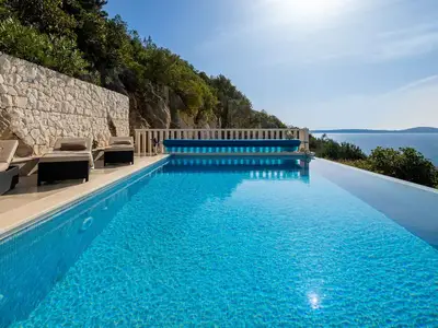 Villa für 7 Personen (115 m²) in Vinišće 2/10