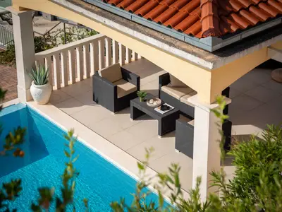Villa für 7 Personen (100 m²) in Vinišće 2/10