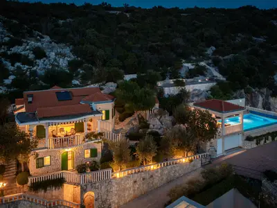 Villa für 7 Personen (100 m²) in Vinišće 4/10