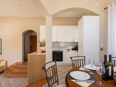 Küche und Essbereich