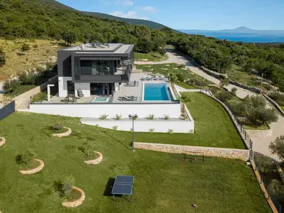 Villa für 8 Personen (514 m²) in Viškovići 6/10