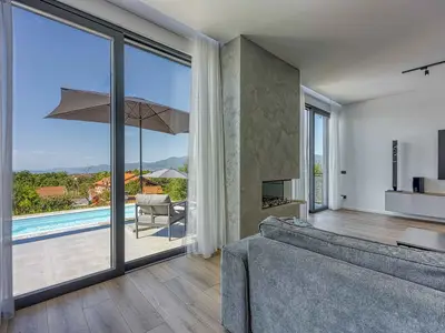 Villa für 8 Personen (350 m²) in Viskovo 1/10