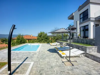 Villa für 8 Personen (350 m²) in Viskovo 3/10