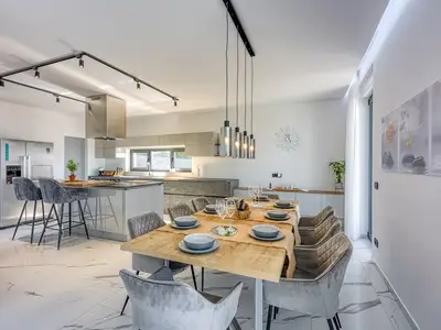 Villa für 8 Personen (350 m²) in Viskovo 4/10
