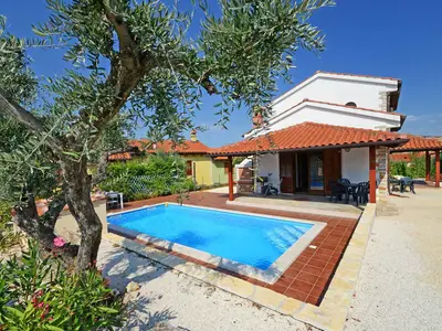 Villa für 7 Personen (150 m²) in Višnjan 2/10