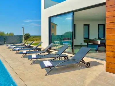 Villa für 12 Personen (370 m²) in Višnjan 5/10
